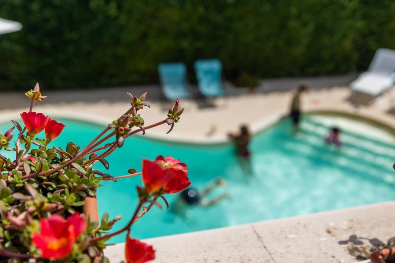 La Collina Di Montegrappa - Suites With Heated Private Pool - Suites With Shared Pool Tuglie Bagian luar foto