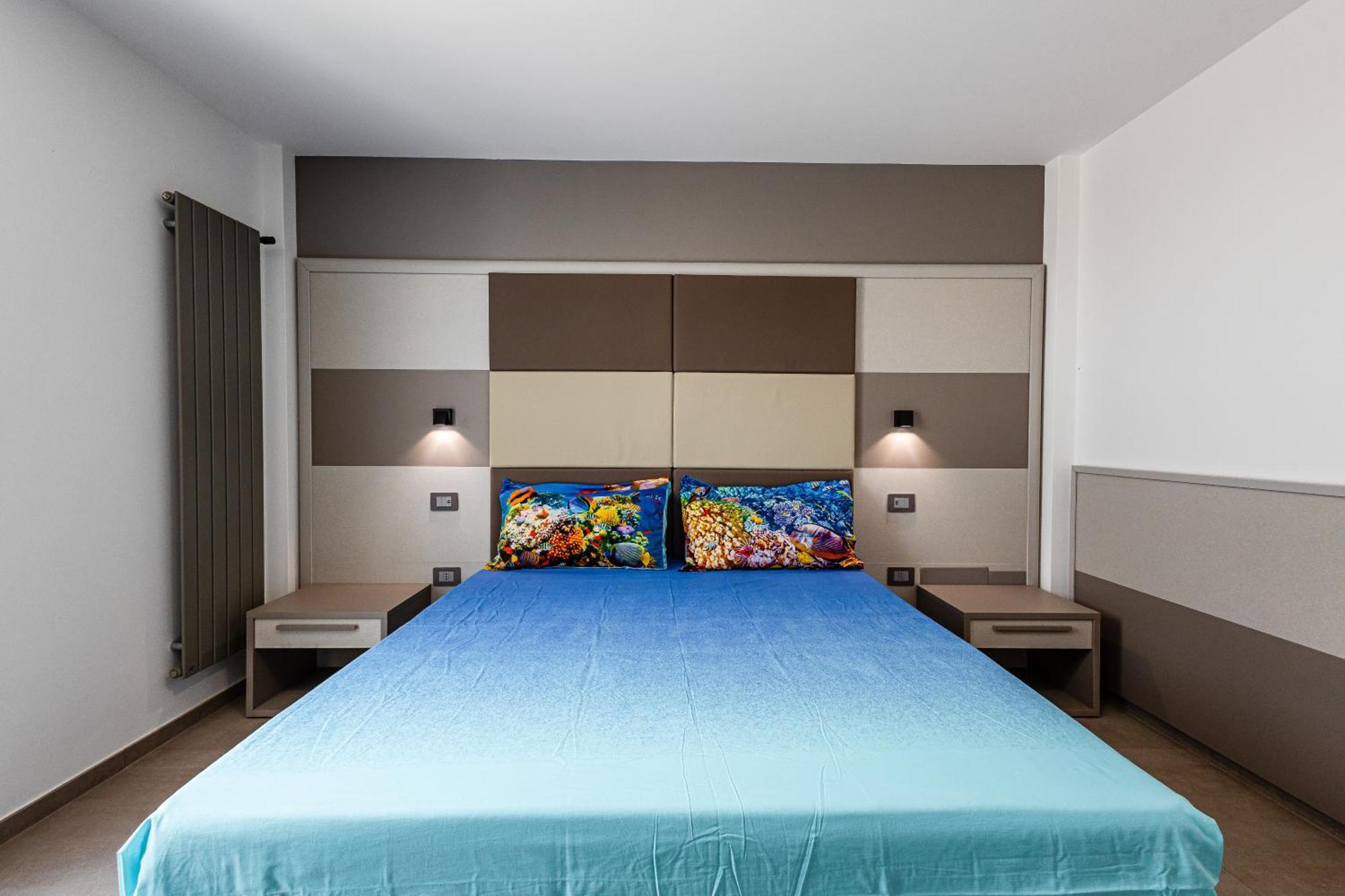 La Collina Di Montegrappa - Suites With Heated Private Pool - Suites With Shared Pool Tuglie Bagian luar foto