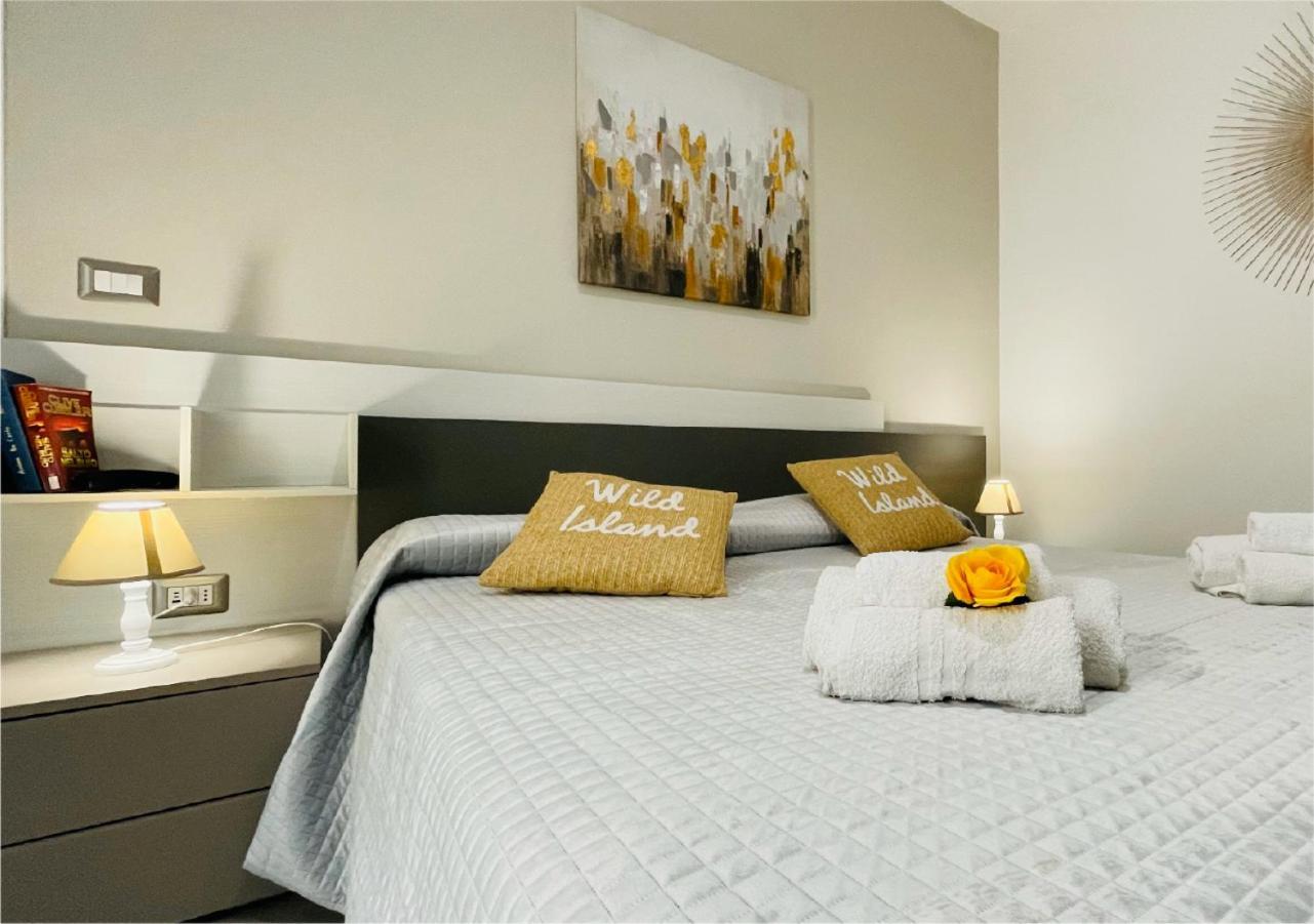 La Collina Di Montegrappa - Suites With Heated Private Pool - Suites With Shared Pool Tuglie Bagian luar foto